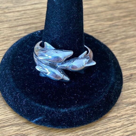 Triple dolphin sterling silver ring - Picture 1 of 4